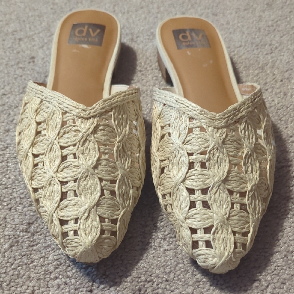 DV by Dolce Vita Women's Tan Woven Mules